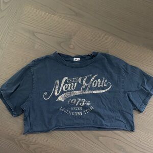 Garage Navy Cropped 'New York 1973' Graphic Tee